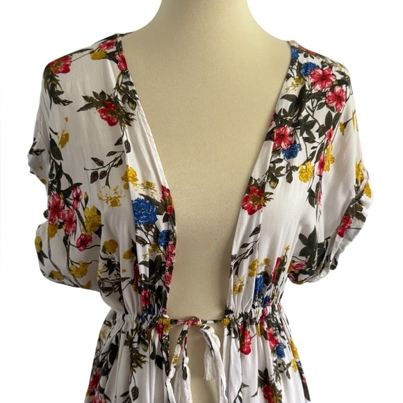 Time and Tru White Multicolor Floral Short Sleeve Tie Hi Low Hem Duster Size M - Picture 4 of 11